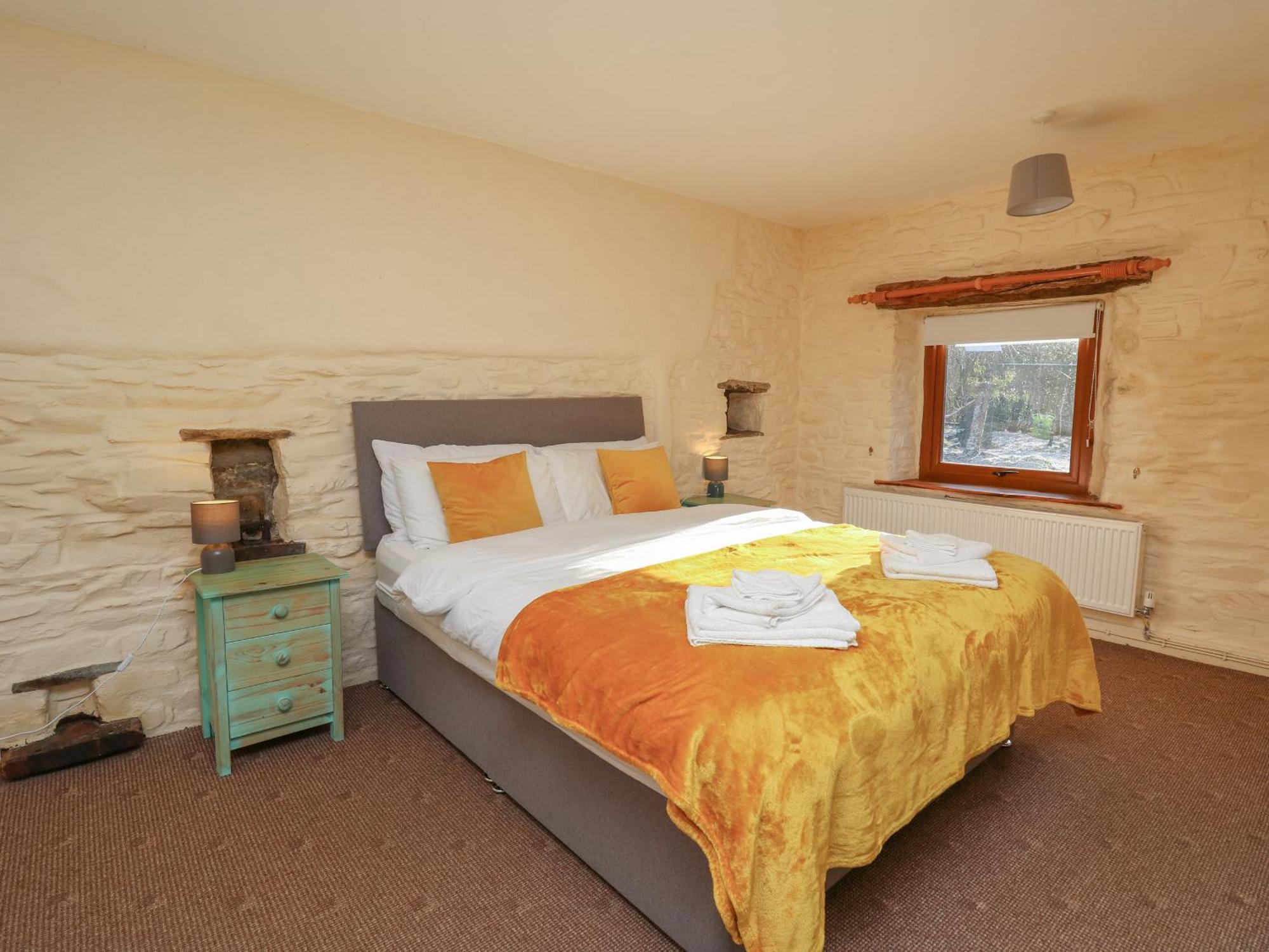 Y Felin Villa Llanybydder Bagian luar foto